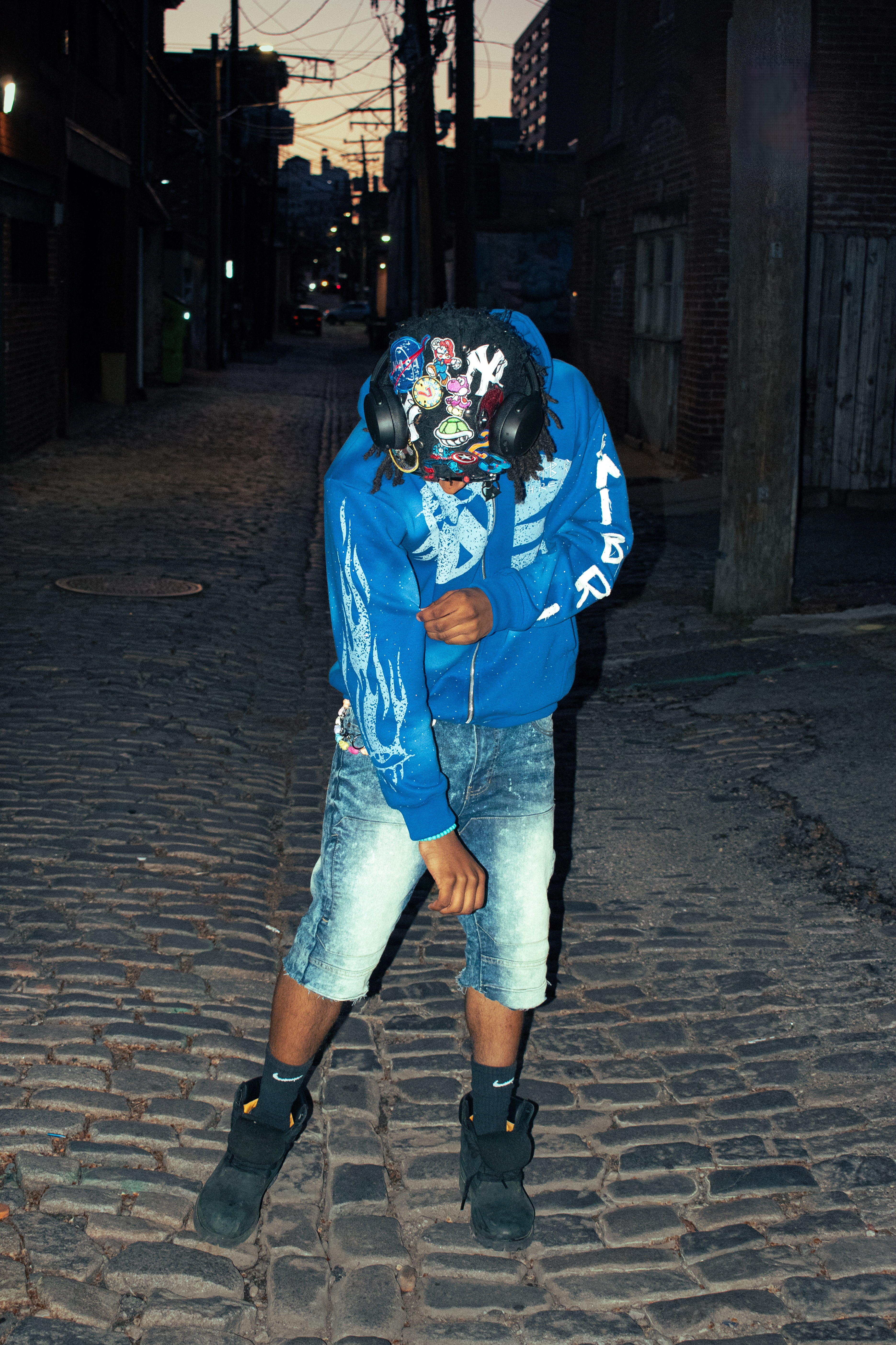 BLUE AIBRI