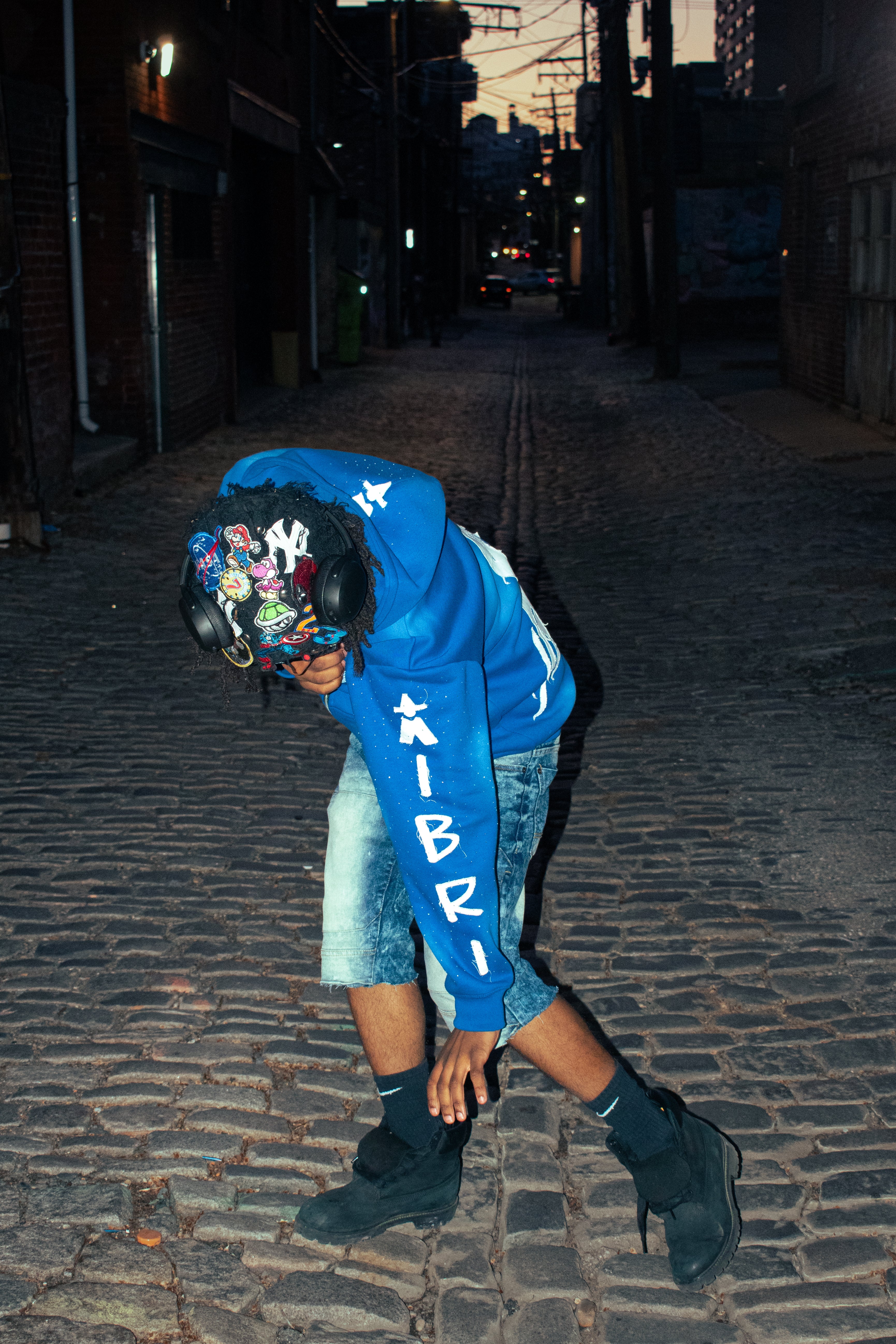 BLUE AIBRI